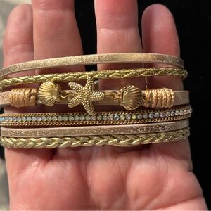 Gold magnetic shell bracelet